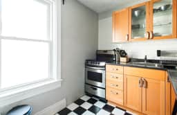 Pied A Terre In Little Italy