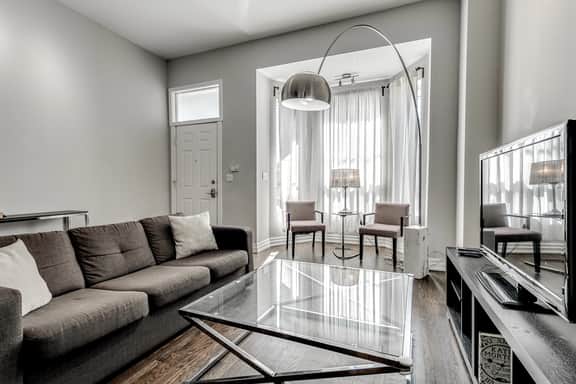 Luxe Life In Little Italy